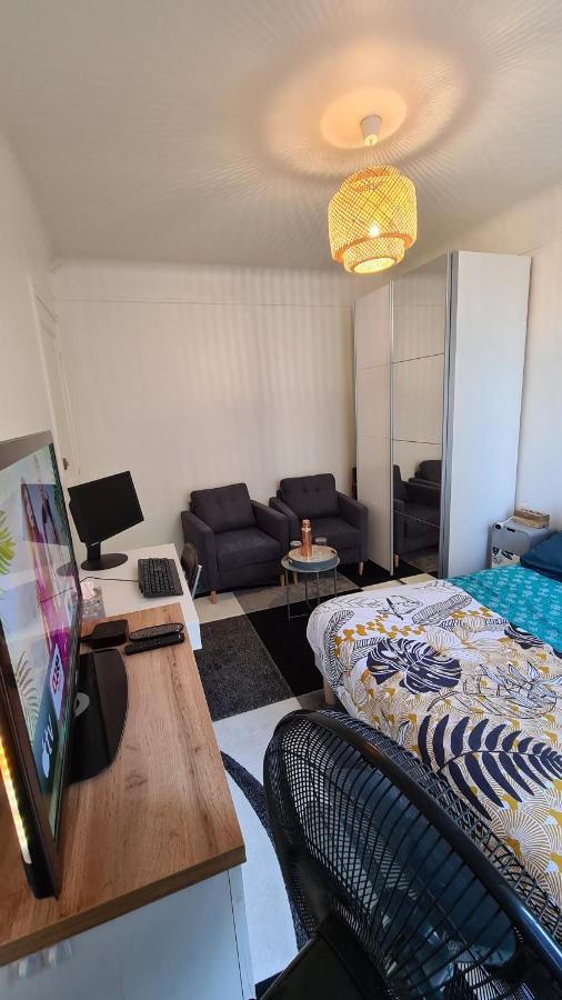 Residence Cosy, Chambre Privee Non Mitoyenne Avec Serrure Dans Un Appartement De 50 M Carres Bois-Colombes 外观 照片